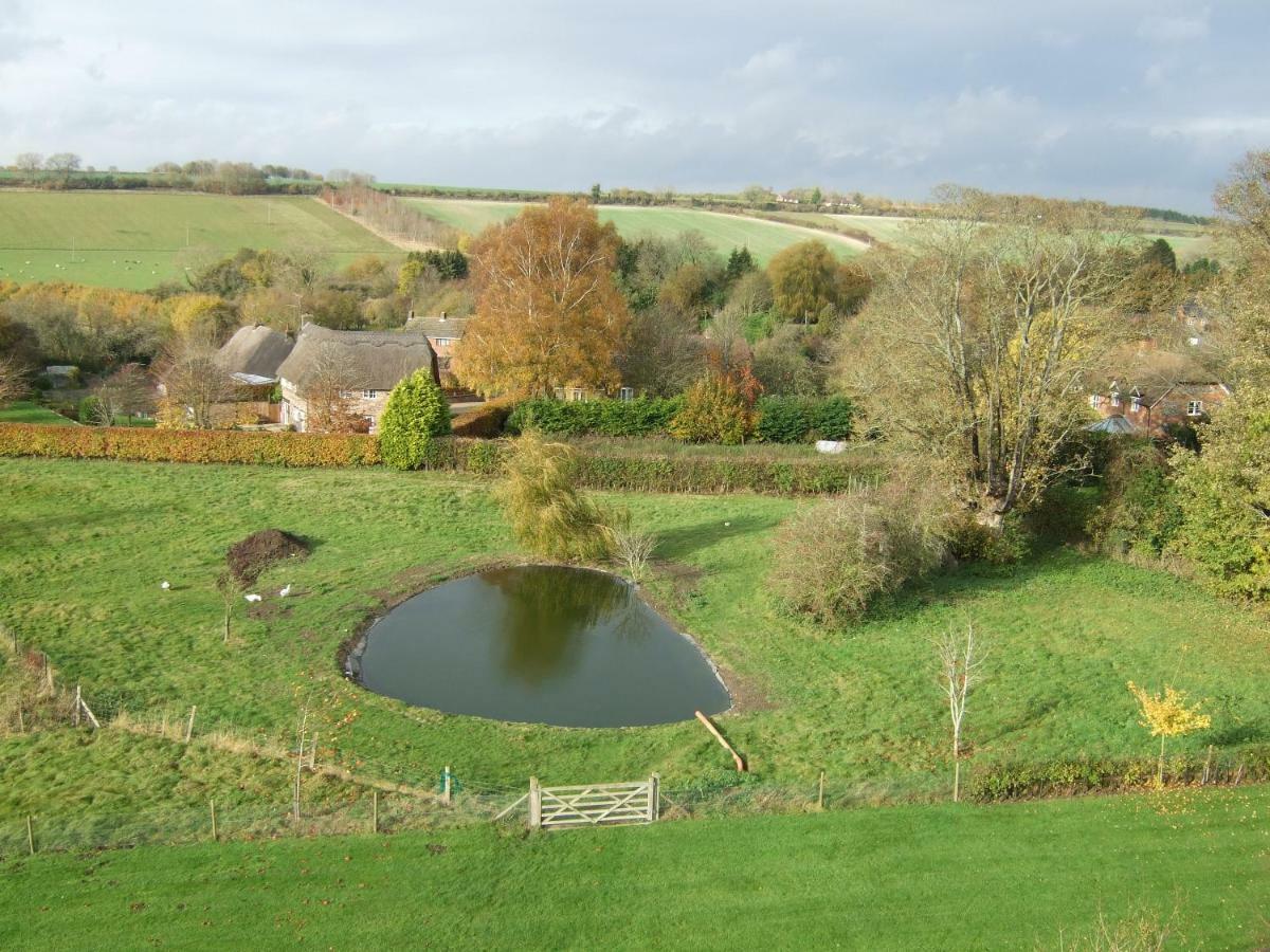 Westcourt Farm Panzió Shalbourne Kültér fotó